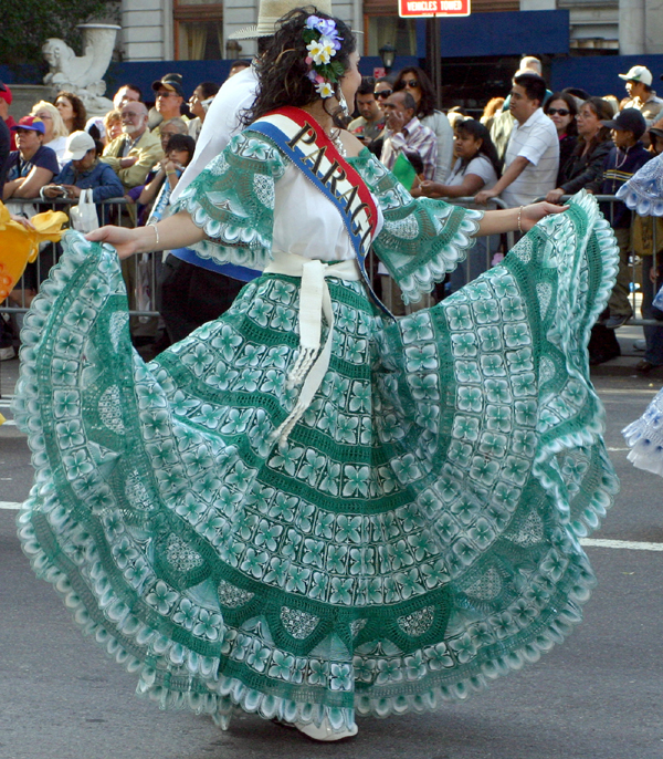 hispanic 2k80085.jpg